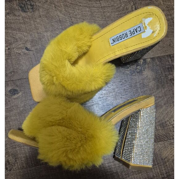 Cape Robbin Heels Softy Yellow Plush Rhinestone Mob Wife Size 7.5 - Picture 1 of 10